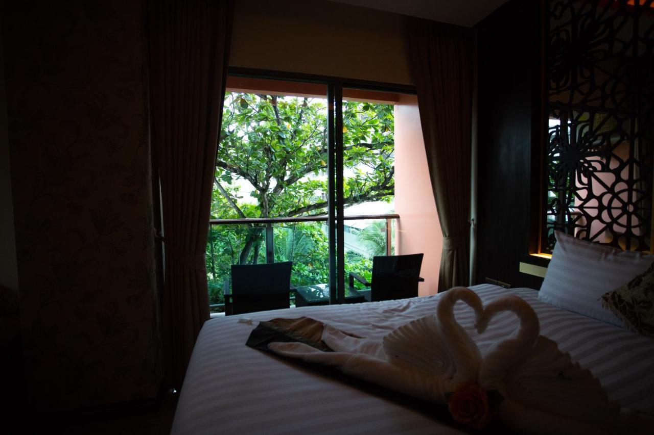Bab Alhara Hotel Patong Exterior foto